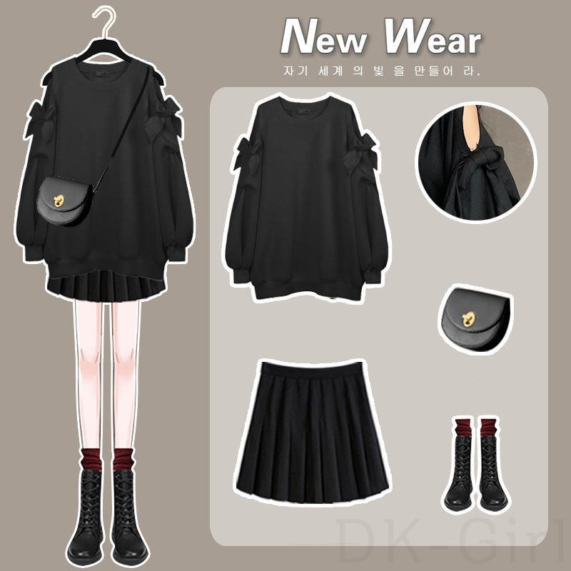 ブラック/スウェット+ブラック/スカート