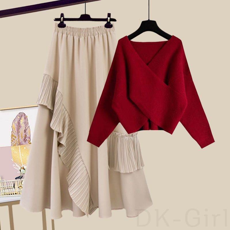 レッド/セーター+アプリコット/スカート
