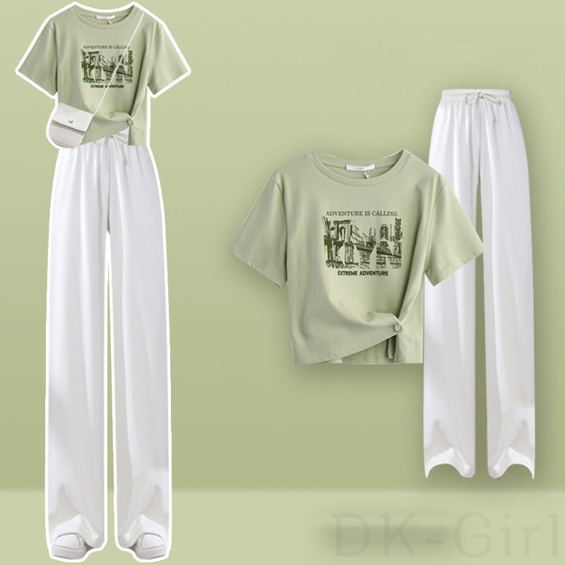 グリーン/Tシャツ+ホワイト/パンツ