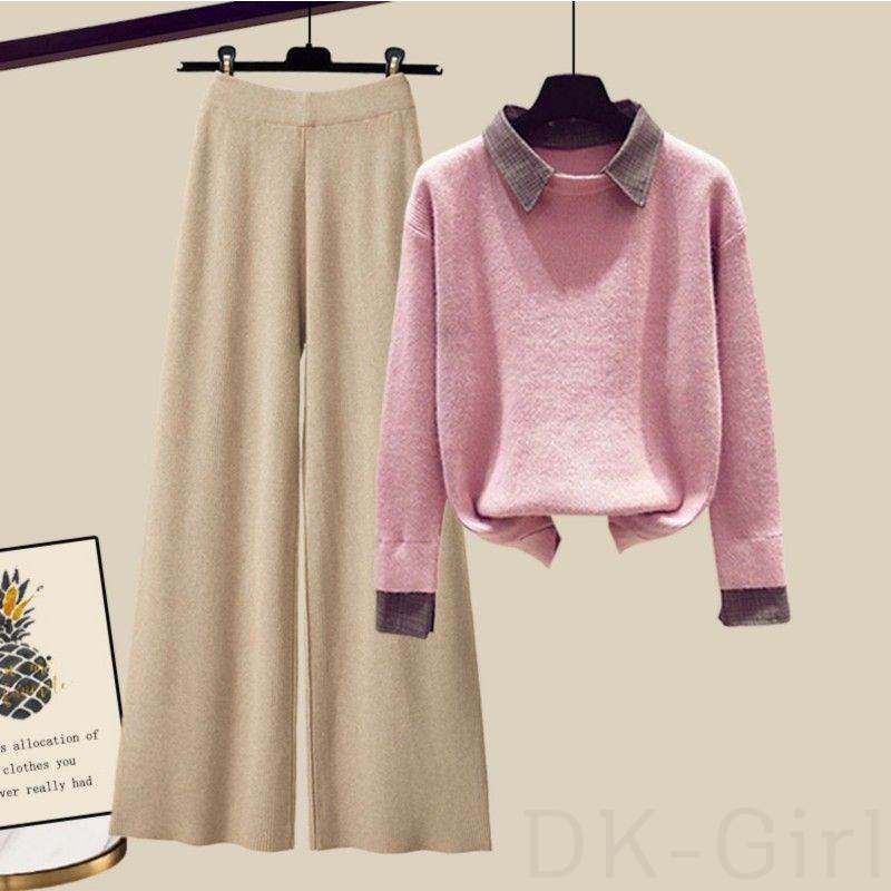 ピンク/セーター+カーキ/パンツ