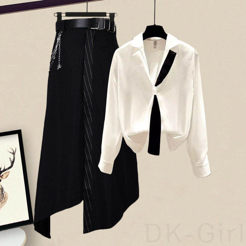 ホワイト/シャツ＋ブラック/スカート