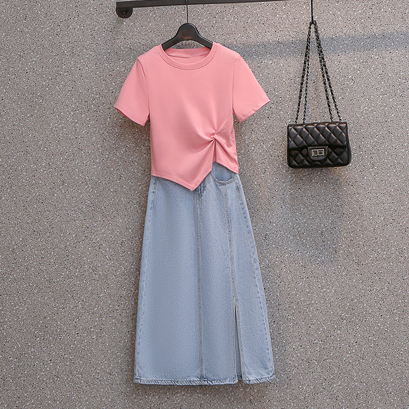 ピンク/Tシャツ+ブルー/スカート