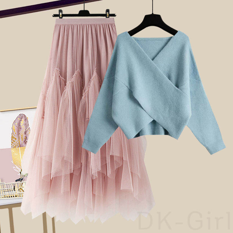 ブルー／セーター＋ピンク/スカート